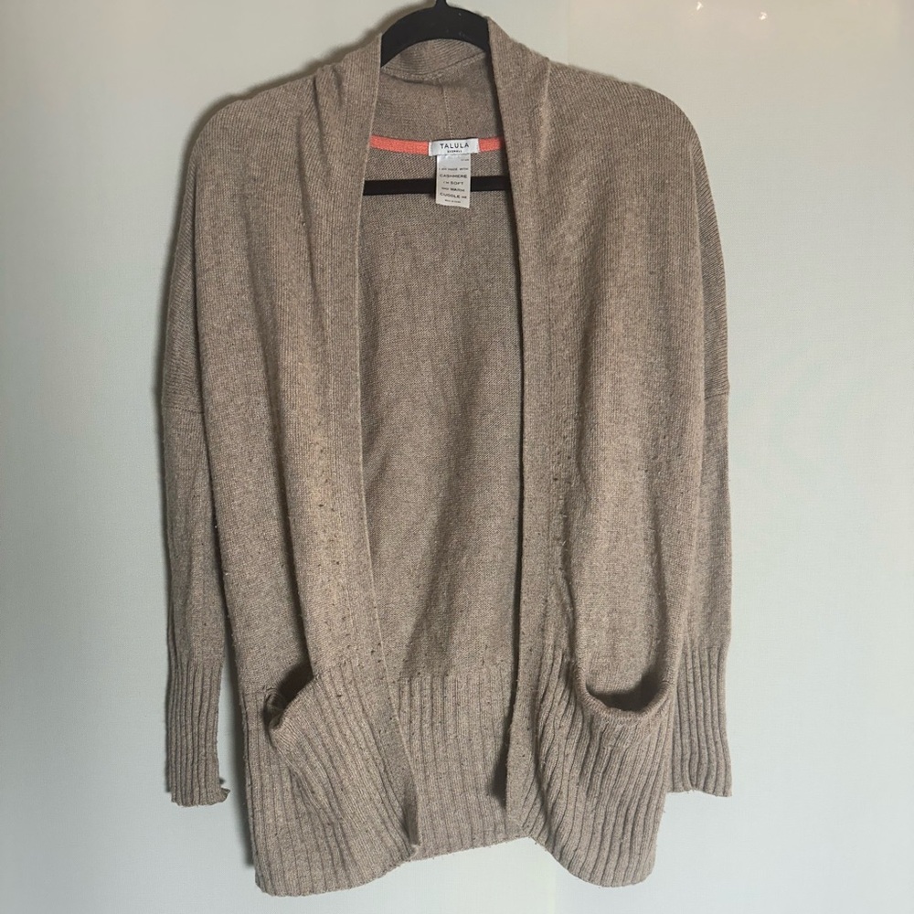 Talula/Aritzia XXS Tan Sweater Cardigan
